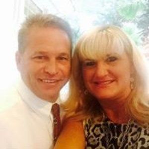 Meet your Posher, Suzanne